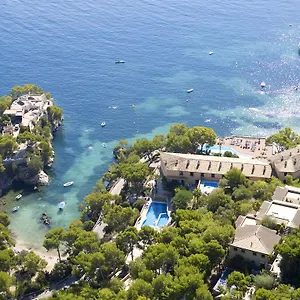 petit-cala-fornells-hotel.balearic-islands.net/